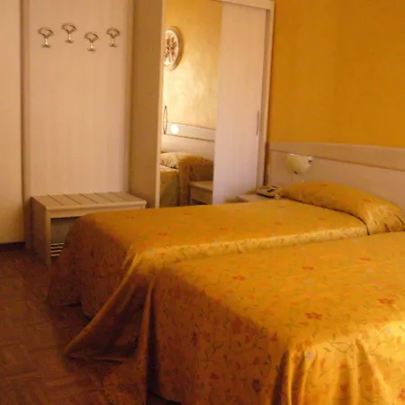 Verona 3*